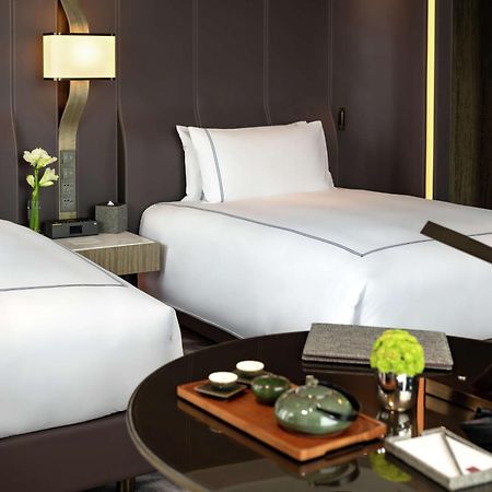Conrad Hangzhou Luaran gambar