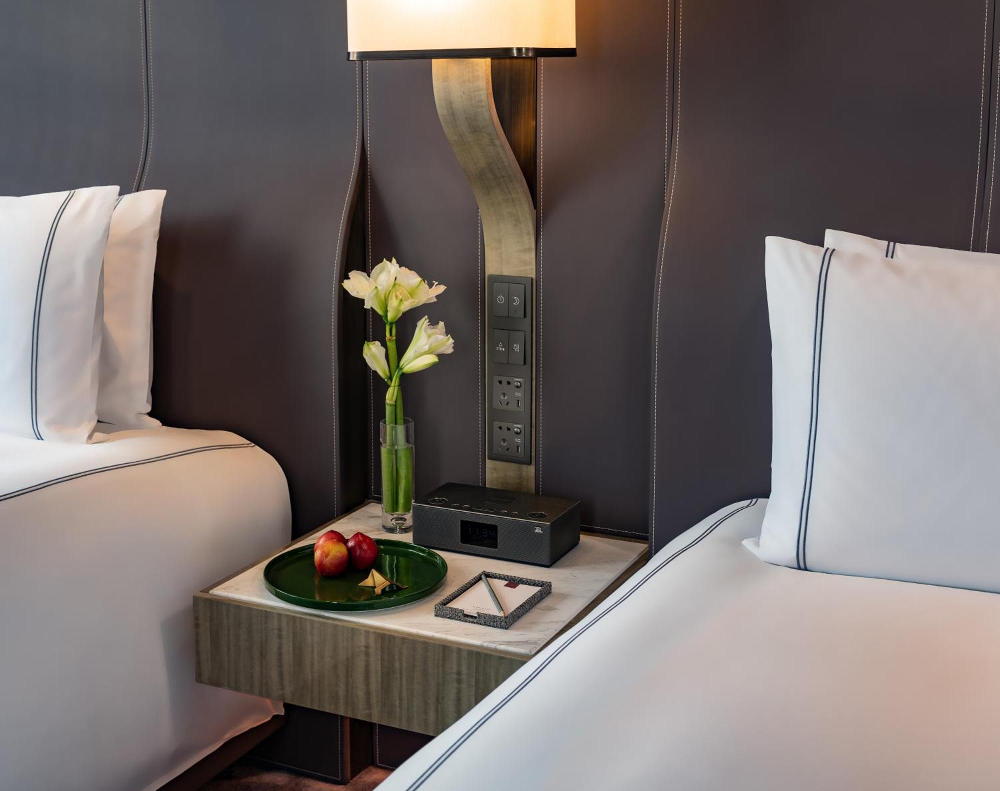 Conrad Hangzhou Luaran gambar