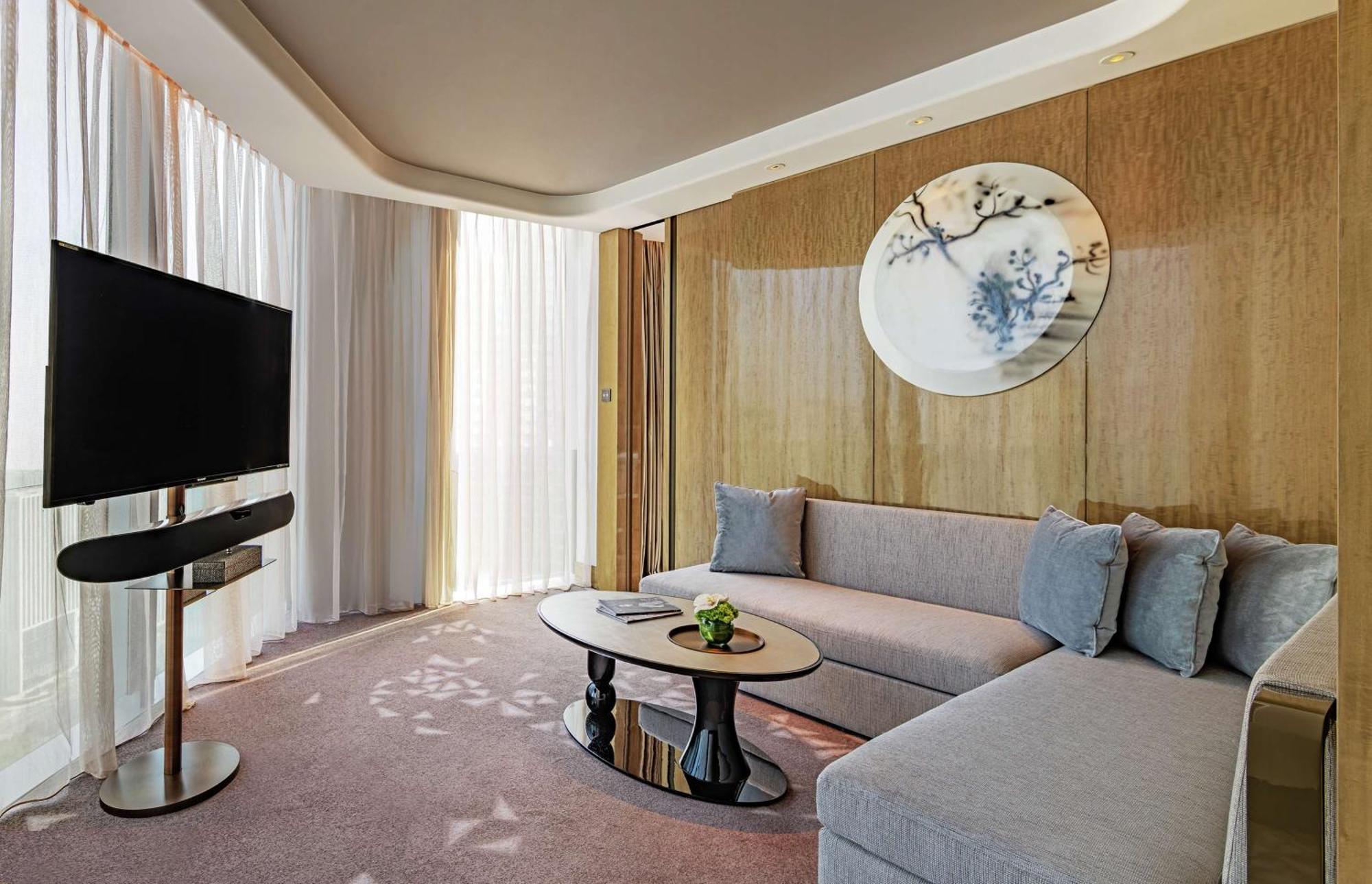Conrad Hangzhou Luaran gambar